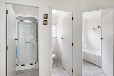 Photo of property in 412 Devon Street West, Lynmouth, New Plymouth, 4310