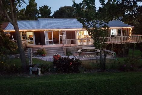 Photo of property in 3 West Road, Kaukapakapa, 0873