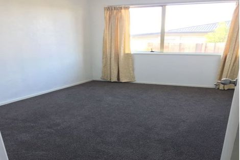 Photo of property in 217 Sturges Road, Henderson, Auckland, 0612