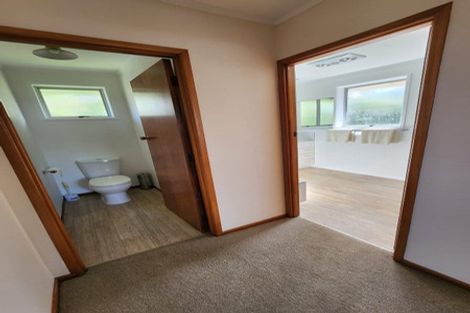Photo of property in 4 Tower Hill, Stanmore Bay, Whangaparaoa, 0930