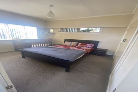 Photo of property in 104 Kenderdine Road, Papatoetoe, Auckland, 2025
