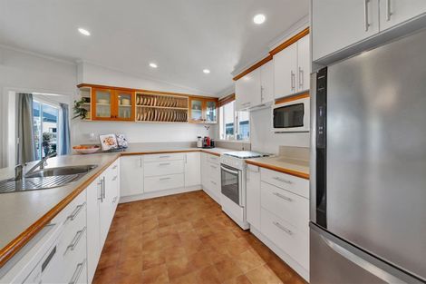 Photo of property in 34 Hunter Street, Hawera, 4610