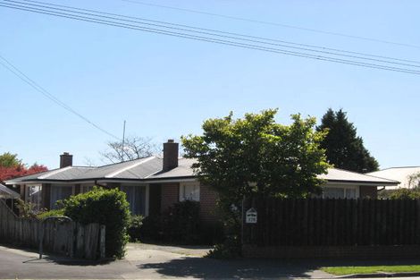 Photo of property in 328 Wairakei Road, Burnside, Christchurch, 8053