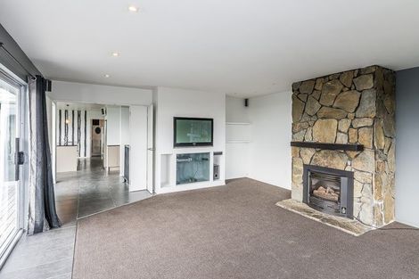 Photo of property in 86 Muri Road, Pukerua Bay, 5026