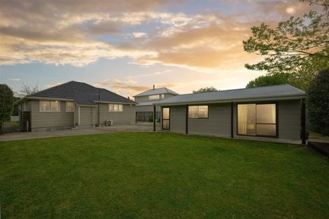 Photo of property in 26 Bateman Avenue, Bryndwr, Christchurch, 8053