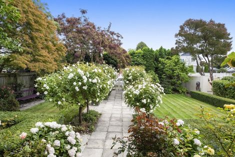 Photo of property in 172 Blighs Road, Strowan, Christchurch, 8052