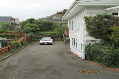 Photo of property in 6 Aranui Street, Maupuia, Wellington, 6022