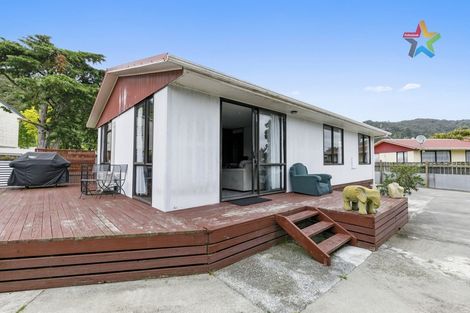 Photo of property in 2/19 Eldon Grove, Taita, Lower Hutt, 5019