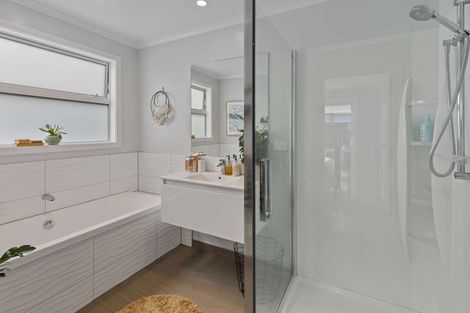 Photo of property in 14 Awatira Drive, Papamoa Beach, Papamoa, 3118