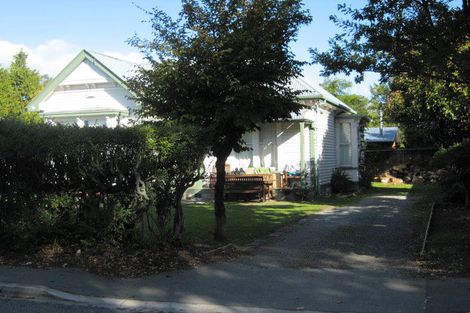 Photo of property in 32 Walpole Street, Waltham, Christchurch, 8023