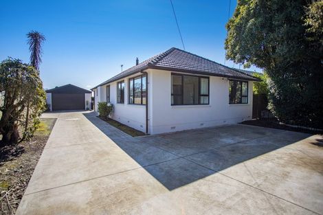 Photo of property in 11 Mcsaveneys Road, Marshland, Christchurch, 8051