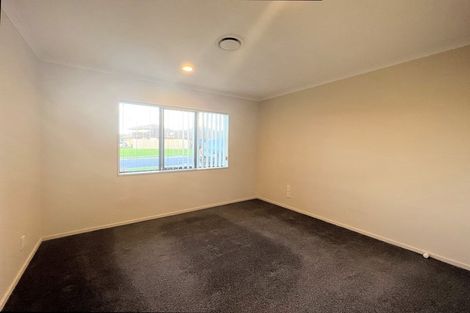 Photo of property in 13 Raphoe Road, Flat Bush, Auckland, 2019