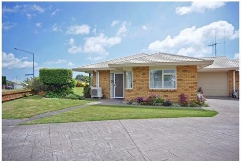 Photo of property in 30a Boucher Avenue, Te Puke, 3119