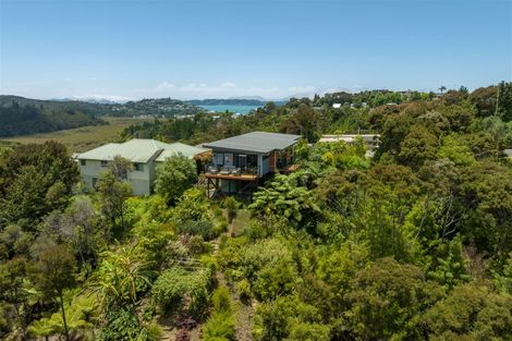 Photo of property in 33 Hihitahi Rise, Paihia, 0200