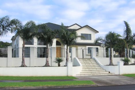 Photo of property in 22 Annalong Road, Dannemora, Auckland, 2016