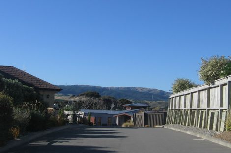 Photo of property in 5 Endeavour Drive, Whitby, Porirua, 5024