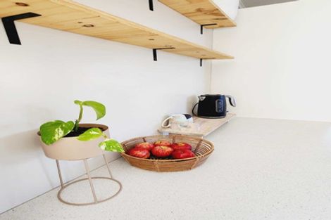 Photo of property in 8 Clifton Street, Bulls, 4818