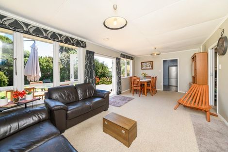 Photo of property in 5 Antrim Place, Hokowhitu, Palmerston North, 4410