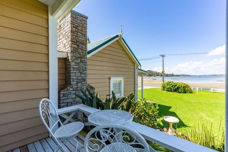 Photo of property in 32 Komiti Road, Tinopai, 0593