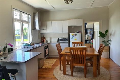 Photo of property in 83 Hastie Avenue, Mangere Bridge, Auckland, 2022