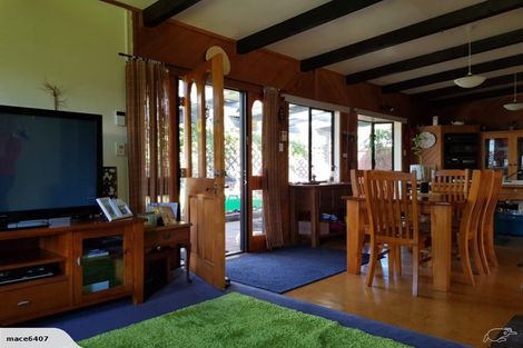 Photo of property in 3 Cordyline Road, Port Waikato, Tuakau, 2695