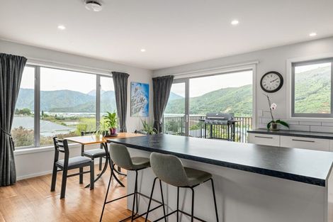 Photo of property in 9 Mclean Drive, Havelock, 7100