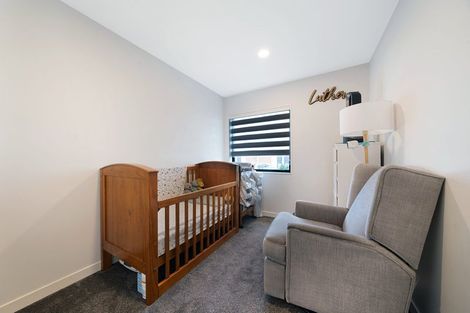 Photo of property in 6 Meritage Lane, Te Atatu South, Auckland, 0610