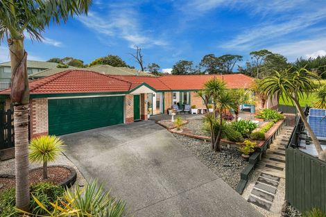 Photo of property in 48 View Ridge Drive, Ranui, Auckland, 0612