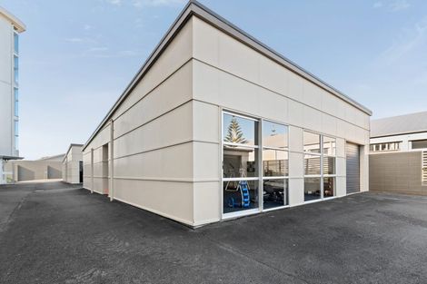 Photo of property in Quarterdeck, 12/4 Buller Street, New Plymouth, 4310