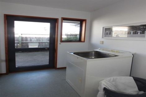 Photo of property in 339 Keyes Road, New Brighton, Christchurch, 8083