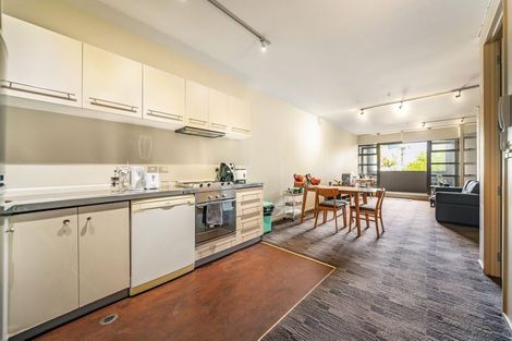 Photo of property in Vespa Apartments, 307/20 Hanson Street, Mount Cook, Wellington, 6021