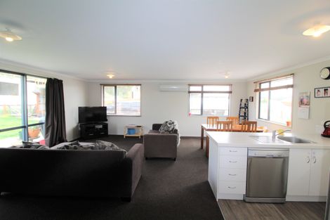 Photo of property in 21 Missy Crescent, Mount Pisa, Cromwell, 9383