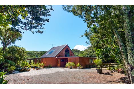 Photo of property in 2409 Awhitu Road, Awhitu, Waiuku, 2684