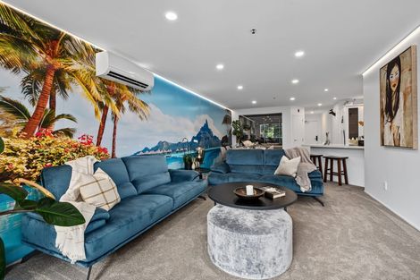 Photo of property in 1c/175 Hurstmere Road, Takapuna, Auckland, 0622