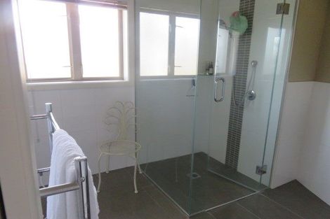 Photo of property in 2 Oldfield Court, Huntington, Hamilton, 3210