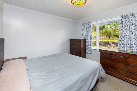 Photo of property in 39 Vista Crescent, Maoribank, Upper Hutt, 5018