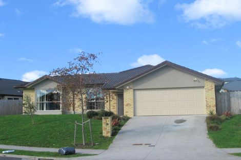 Photo of property in 6 Bibury Avenue, Henderson, Auckland, 0612