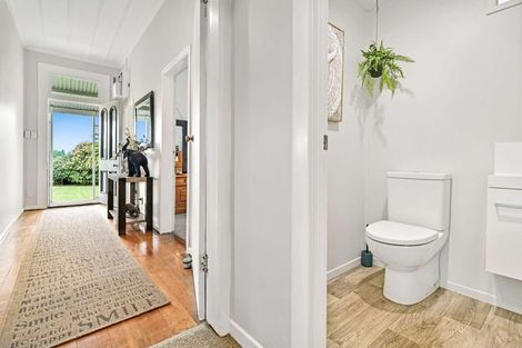 Photo of property in 56 Tapairu Road, Waipawa, 4275