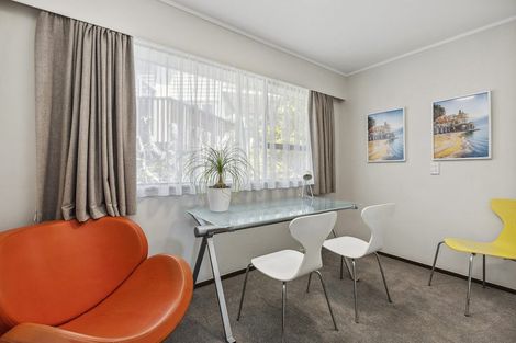 Photo of property in 19 Greyfriars Crescent, Tawa, Wellington, 5028