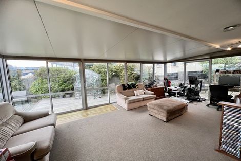 Photo of property in 15 Milford Street, Heidelberg, Invercargill, 9812