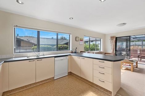 Photo of property in 6 Columbia Place, Albany, Auckland, 0632