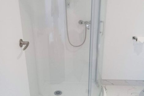 Photo of property in 16 Inverness Avenue, Hamilton East, Hamilton, 3216