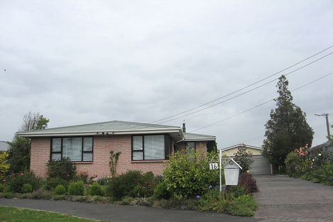 Photo of property in 16 Barclay Place, Burwood, Christchurch, 8061