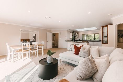 Photo of property in 45 Dobsons Lane, Kelvin Grove, Palmerston North, 4470