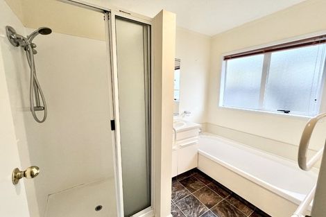 Photo of property in 1/169 Whites Line East, Waiwhetu, Lower Hutt, 5010