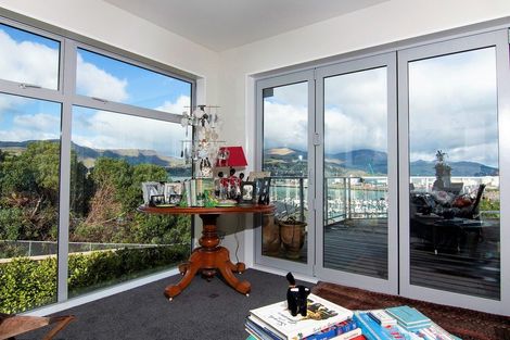 Photo of property in 1 Simeon Quay, Lyttelton, 8082