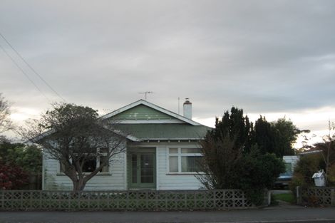Photo of property in 140 Clyde Street, Balclutha, 9230
