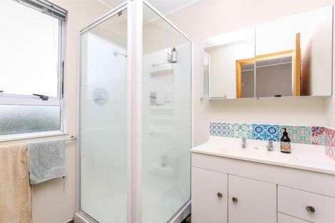 Photo of property in 43c Mangorei Road, Strandon, New Plymouth, 4312