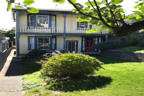 Photo of property in 41 Hawker Street, Mount Victoria, Wellington, 6011