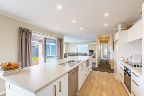 Photo of property in 17 Bell Street, Otane, 4202